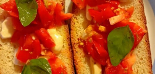 Bruschette al Pomodoro e Mozzarella