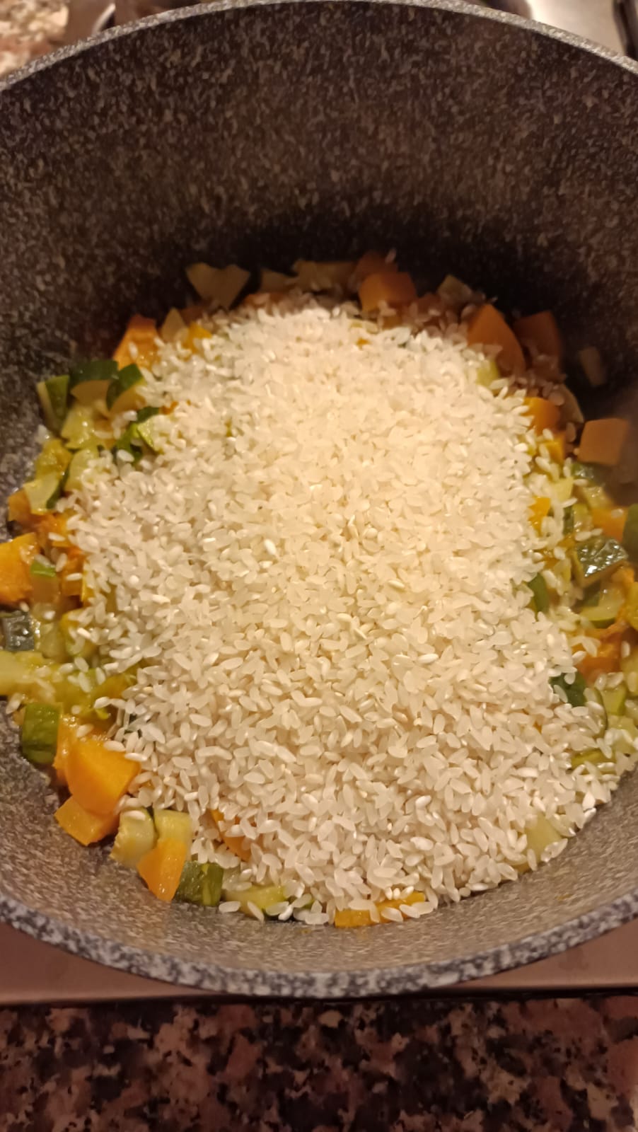 Risotto con zucca, fiori di zucca e zucchine